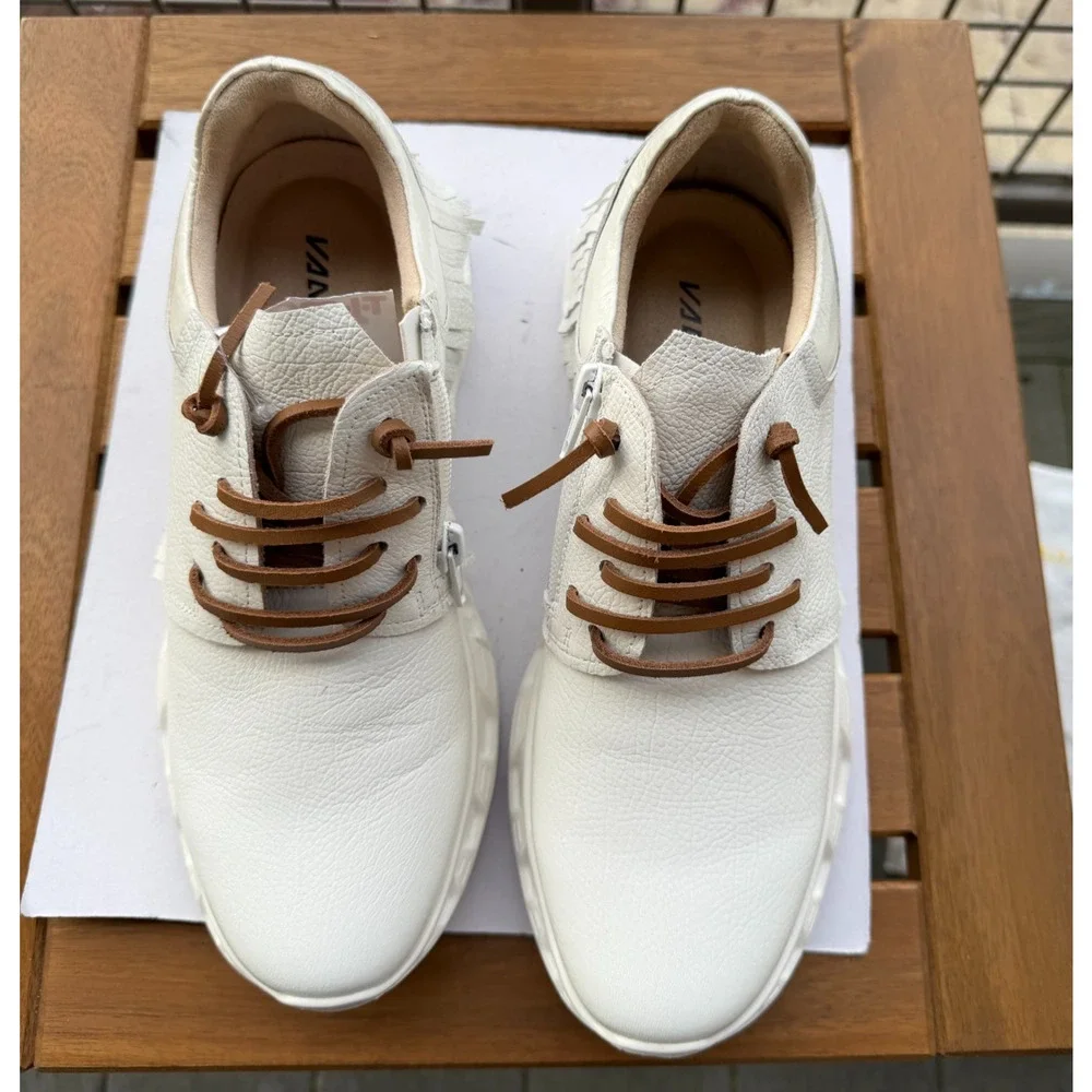 Vaneli brown Lace Up Fringe Sneakers white Comfy sporty Boho Western Sz-7 .5